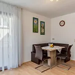 Heidi Kimmig Apartment