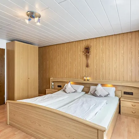 Heidi Kimmig * Bad Griesbach (Baden-Wurttemberg)